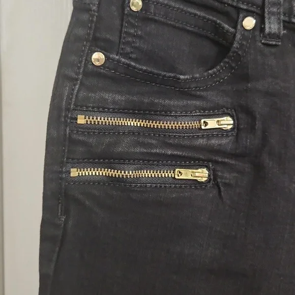 Jennifer Lopez black denim jeans - Picture 3 of 5